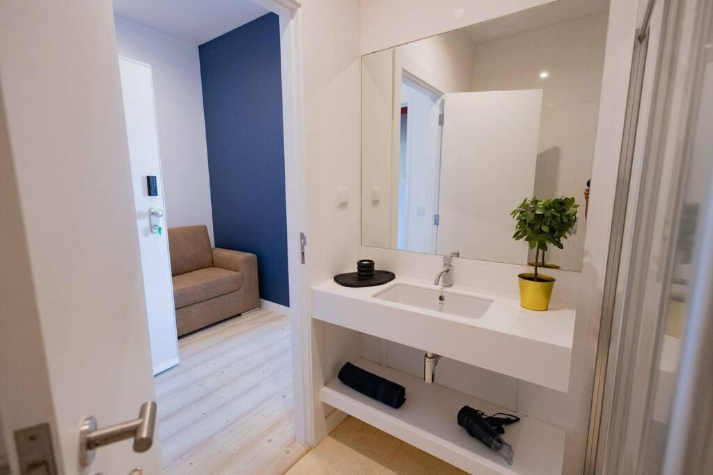 Central Lisbon Stylish Apartment المظهر الخارجي الصورة