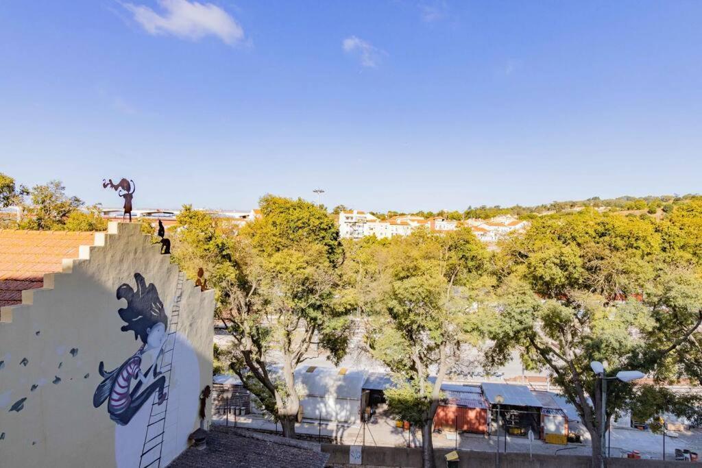 Central Lisbon Stylish Apartment المظهر الخارجي الصورة